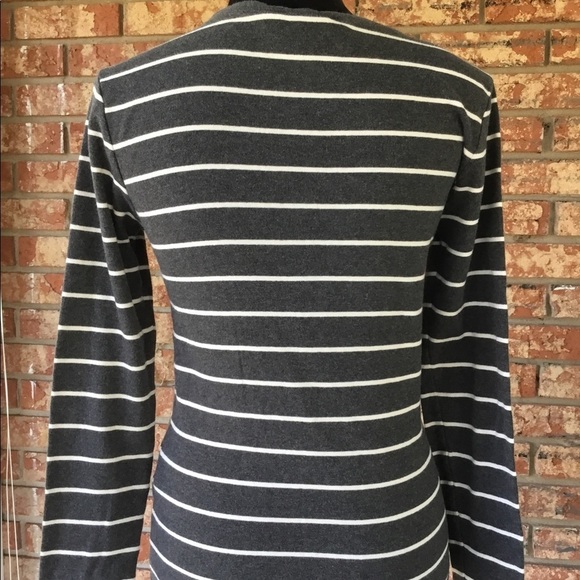 RALPH Lauren Sport Pullover Shirt - Picture 5 of 6